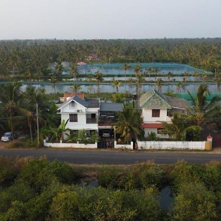 Karma Homestay Mundrothuruth Exteriér fotografie